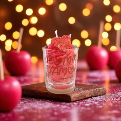 peau-dane-bougie-gourmande-pomme d'amour