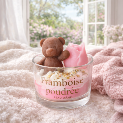 Bougie peau d'ane framboise poudrée